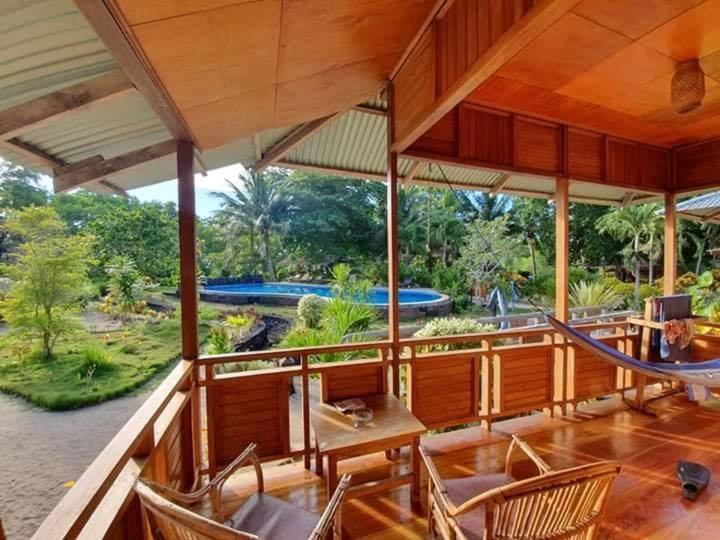 Two Fish Resort Bunaken Exterior foto